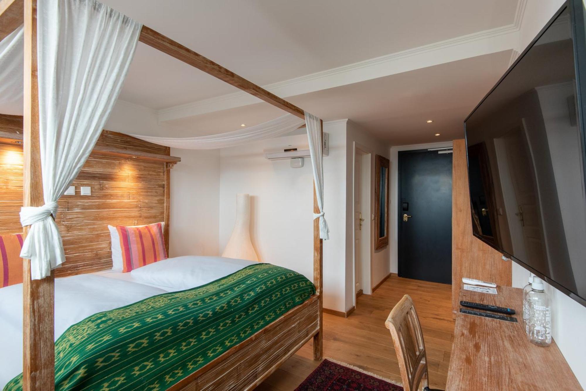 Lulu Guldsmeden Hotel Берлин Екстериор снимка