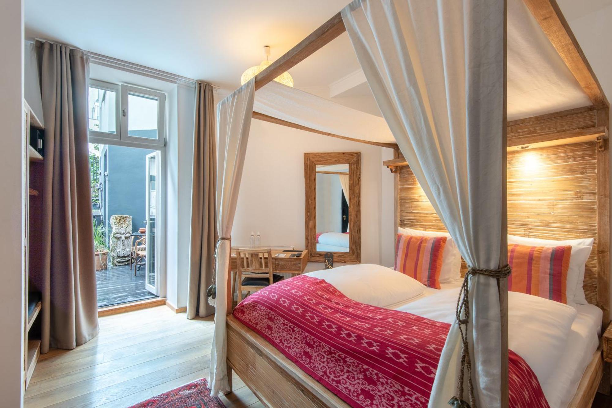 Lulu Guldsmeden Hotel Берлин Екстериор снимка