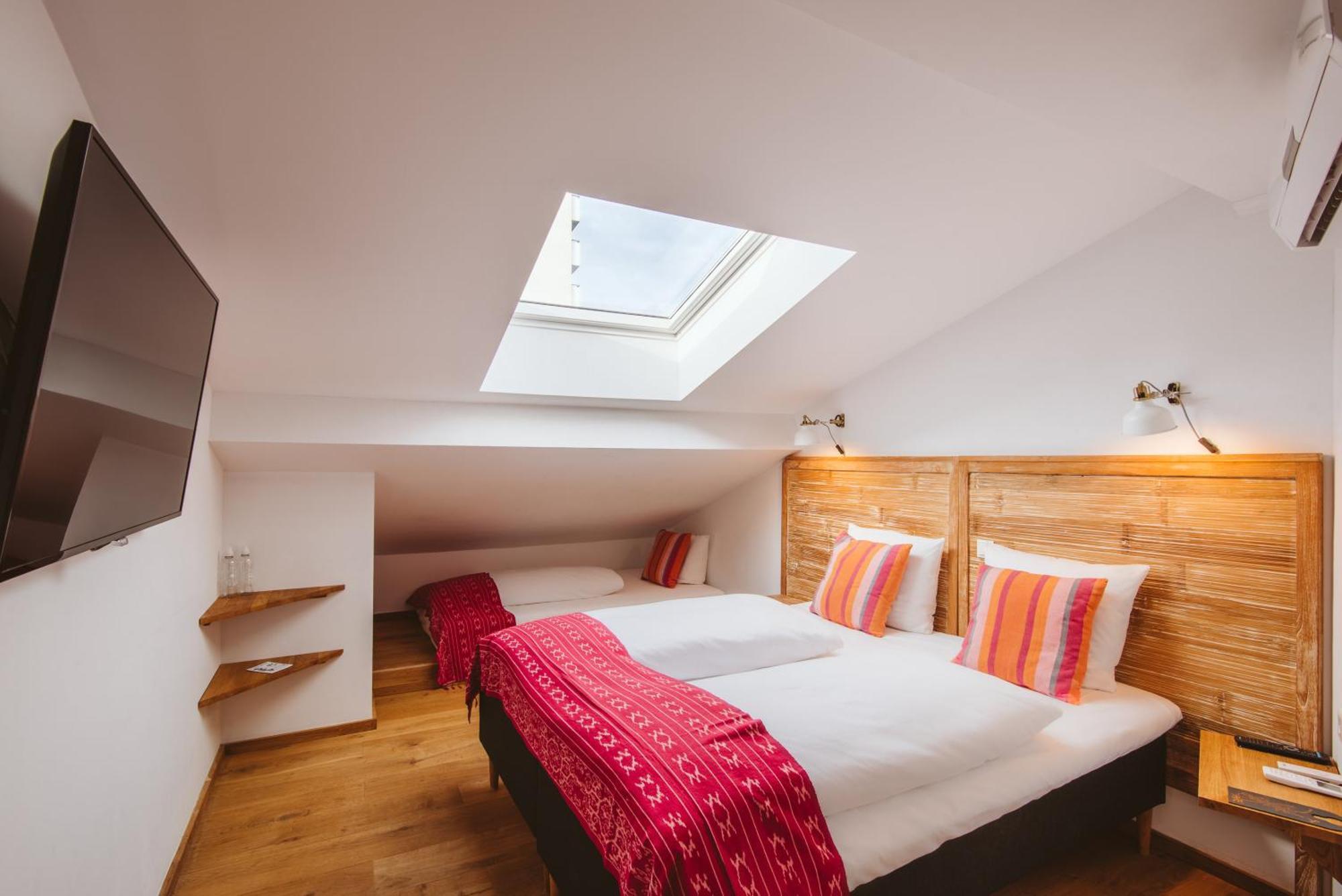 Lulu Guldsmeden Hotel Берлин Екстериор снимка